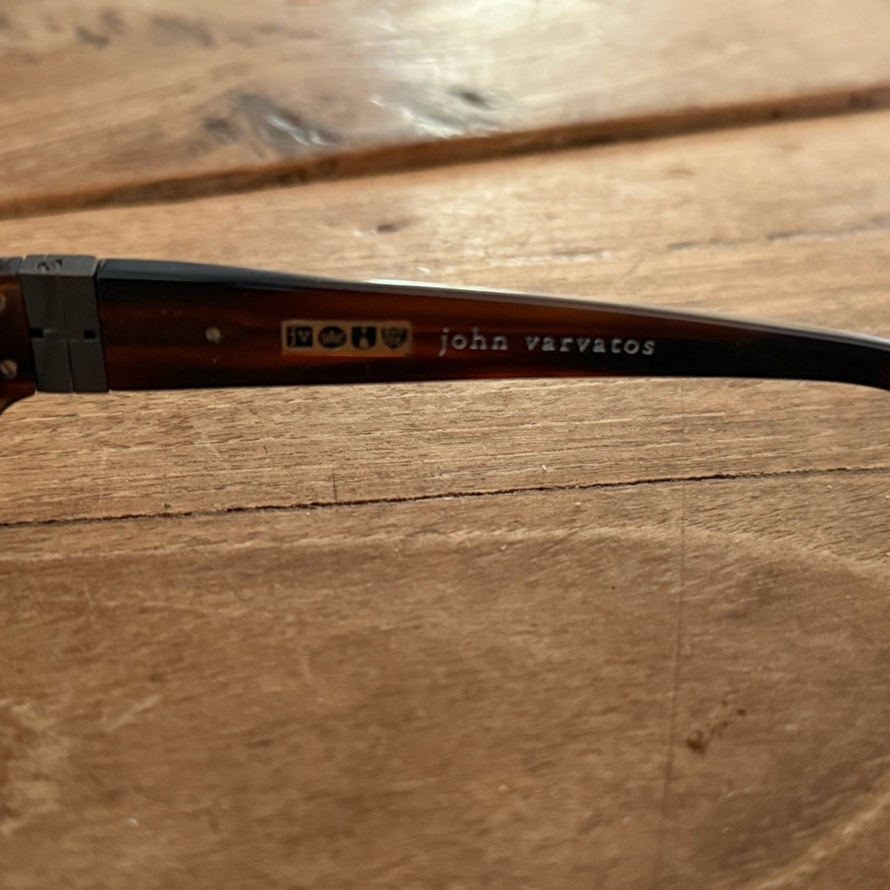 John Varvatos Tortoise Eyeglasses with Black Case - Picture 2 of 6